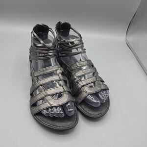 Born Sandals‎ Womens 6 Gray Pewter Leather Gladiator Strappy Flat Comfort Shoes